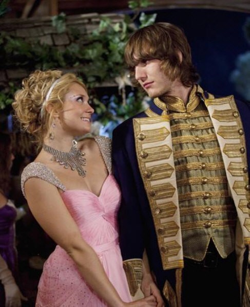 Cappie et Casey en prince charmant et princesse de conte de fée