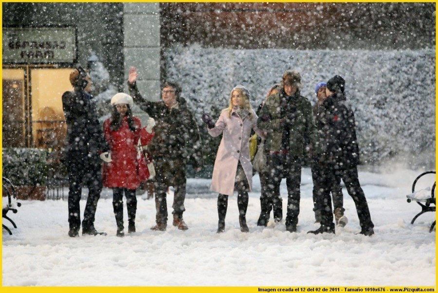 Le groupe se retrouve à marcher sous la neige